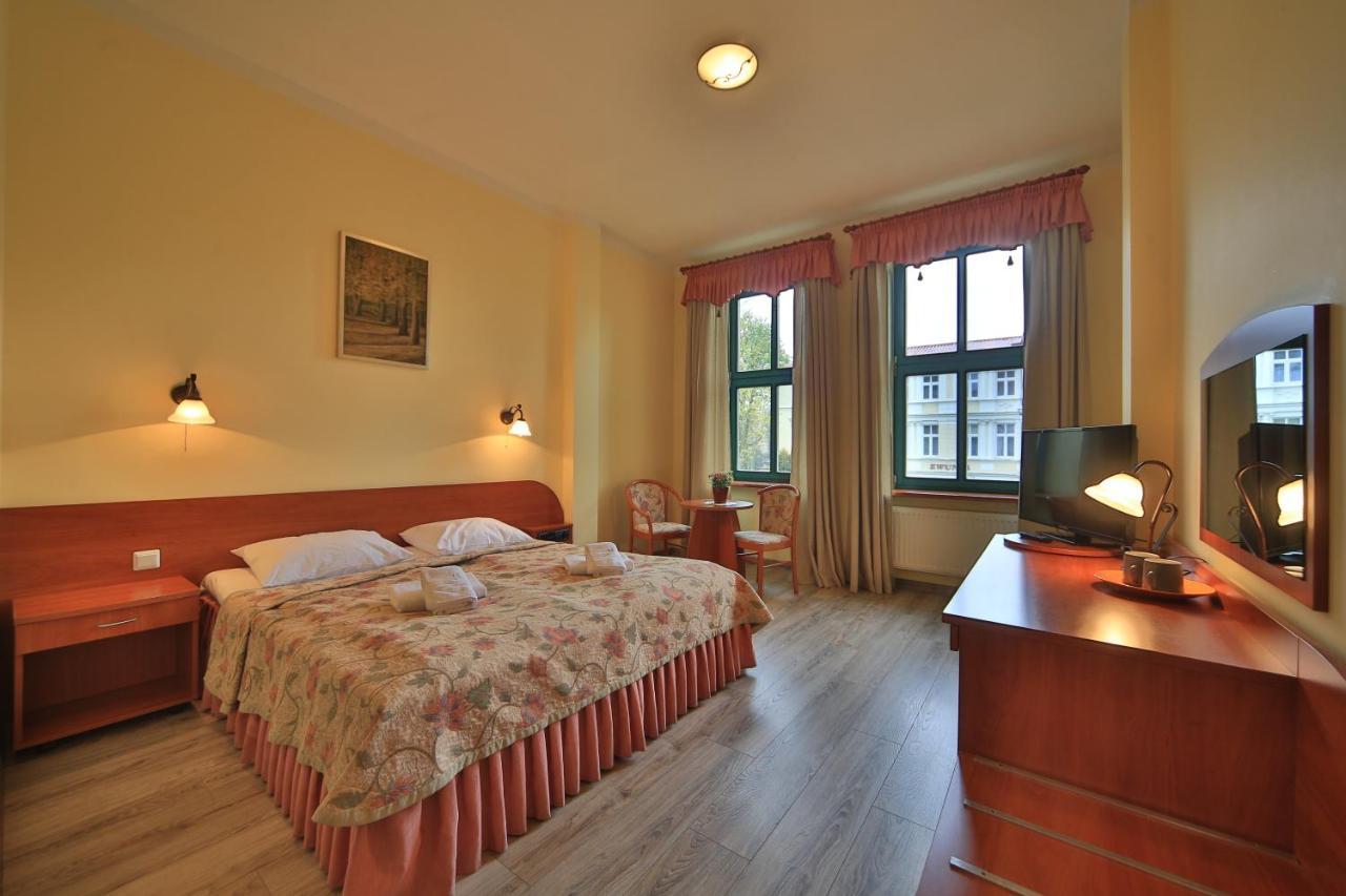 Alexandra Bed and breakfast